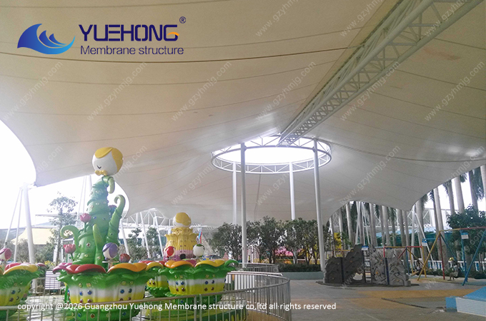 Toldo de sombra con estructura de membrana para un área escénica en Guangzhou