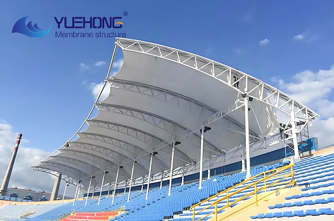 Estructura de membrana para graderío