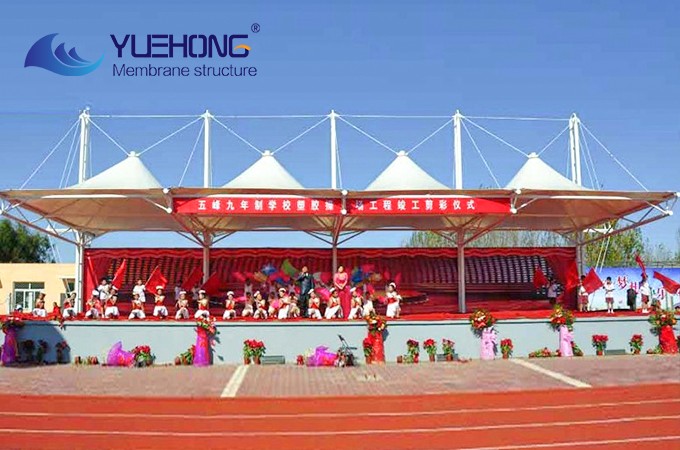 Estructura de membrana para tribuna principal