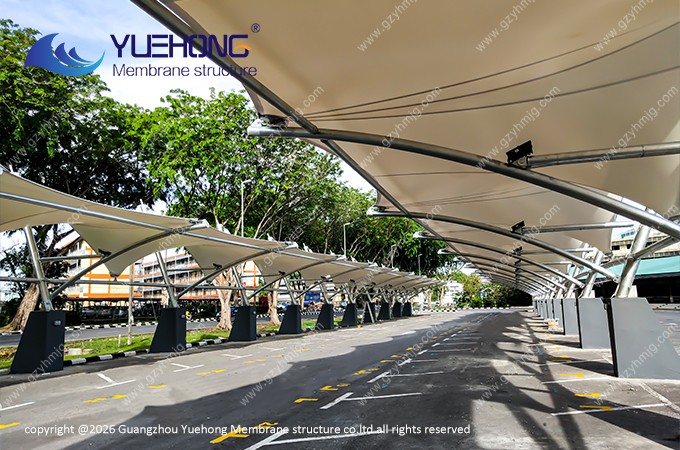 Proyecto de marquesina de membrana estructural en Malasia