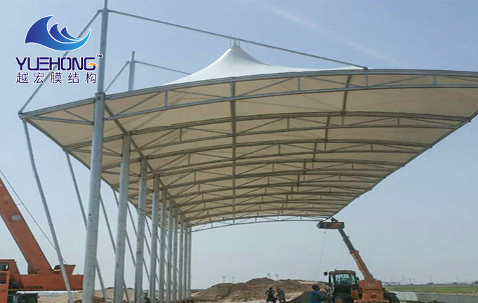迪拜膜结构车棚工程案例