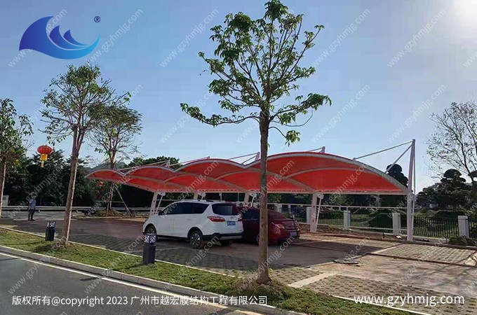 广东广州小火车车棚膜结构案例