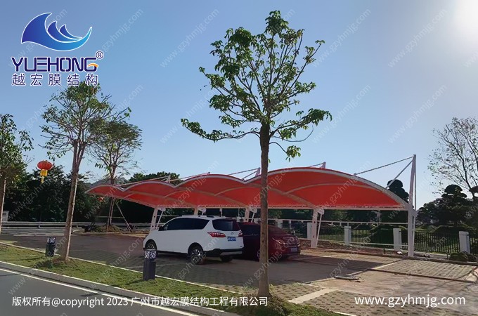 广东广州小火车车棚膜结构案例